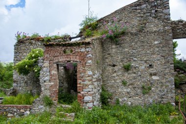 San Severino di Centola Ortaçağ Köyü - İtalya