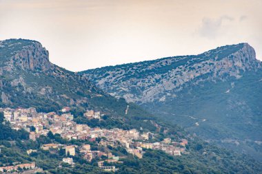 Baunei Kasabası - Sardunya - İtalya