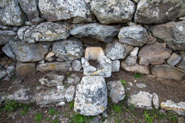 Santa Vittoria 'nın Nuragic Mabedi - Sardunya - İtalya