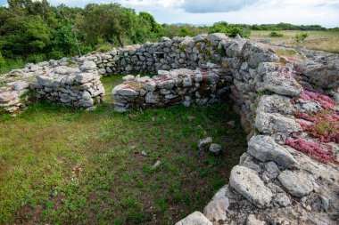 Santa Vittoria 'nın Nuragic Mabedi - Sardunya - İtalya