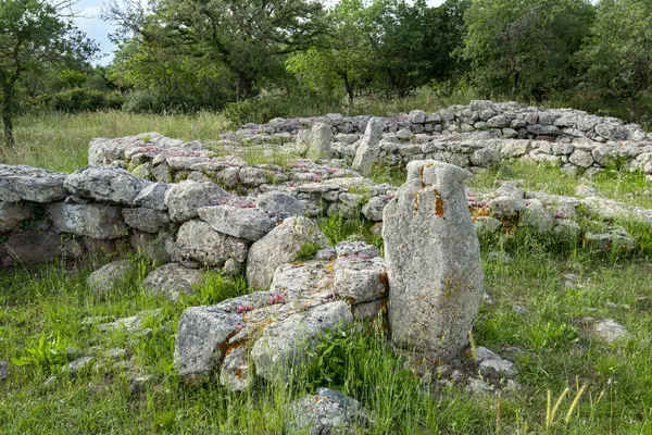 Santa Vittoria 'nın Nuragic Mabedi - Sardunya - İtalya