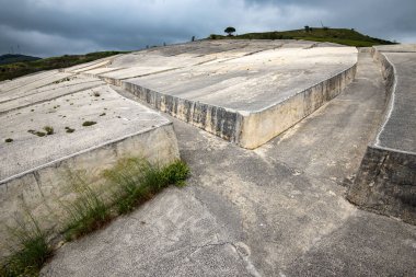 Kretto Burri Beton Sahası - Sicilya - İtalya