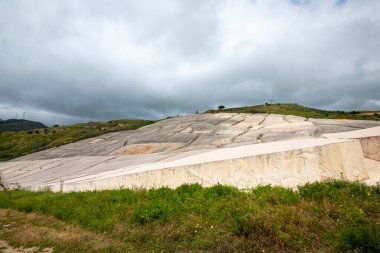 Kretto Burri Beton Sahası - Sicilya - İtalya