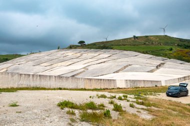 Kretto Burri Beton Sahası - Sicilya - İtalya