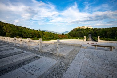 Lehçe İkinci Dünya Savaşı mezarlığı - Monte Cassino - İtalya