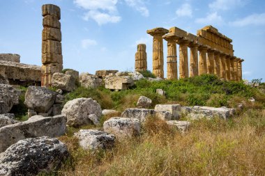 Selinunte Arkeoloji Parkındaki C Tapınağı - Sicilya - İtalya