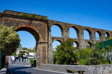 Pilastri Aqueduct - Ischia Adası - İtalya