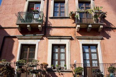 Taormina 'daki binalar - İtalya