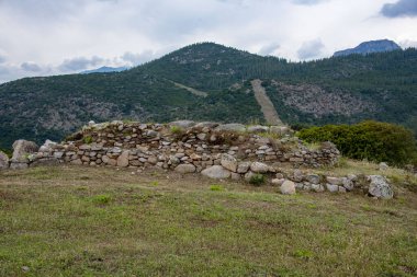 Osono Dev Mezarı - Sardunya - İtalya