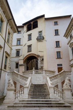 Piazza Pianciani Merdivenleri - Spoleto - İtalya
