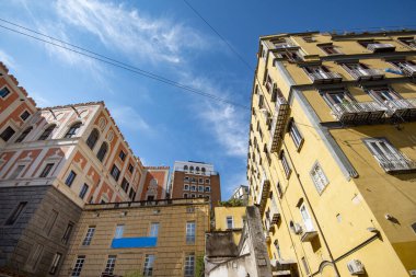 Konut Binaları - Napoli - İtalya