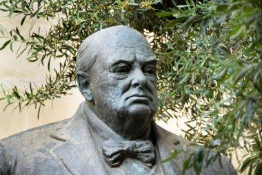 Winston Churchill 'in Baskını - Malta