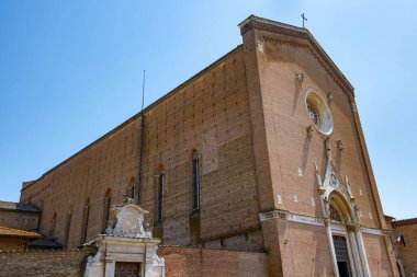 Saint Francis Bazilikası - Siena - İtalya