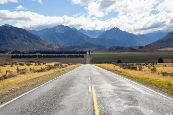 stock image New Zealand State Highway 73 (Great Alpine Highway)