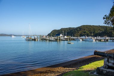 Russell 'daki Kororareka Körfezi - Yeni Zelanda