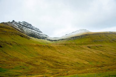 Slaettaratindur Dağı - Faroe Adaları