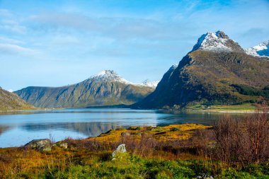 Lofoten 'deki Flakstad Körfezi - Norveç