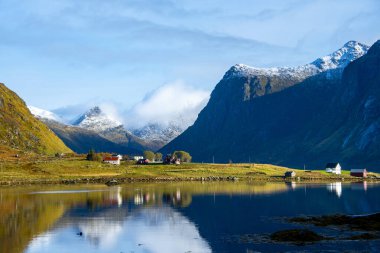 Lofoten 'deki Flakstad Körfezi - Norveç