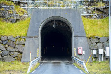 Trollane Tüneli - Faroe Adaları