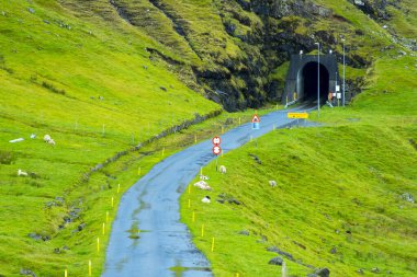 Villingardals Tüneli - Faroe Adaları