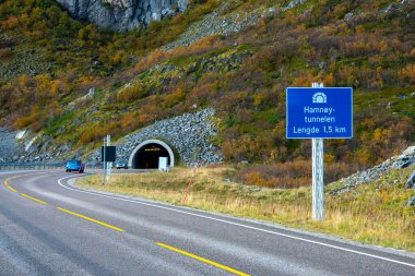 Lofoten 'deki Hamnoy Tüneli - Norveç