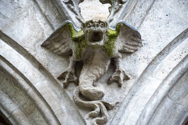 St. Paul Kilisesi 'ndeki Gargoyle - Münih - Almanya
