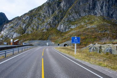 Lofoten - Norveç 'te Avrupa Rotası E10