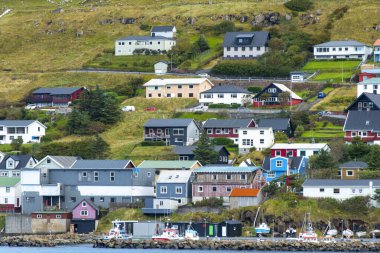 Suduroy Adası 'ndaki Tvoroyri Köyü - Faroe Adaları