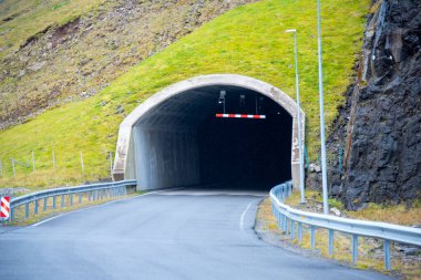 Vidareidi Tüneli - Faroe Adaları