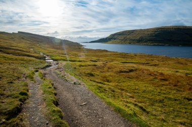 Köle Uçurumu Yolu - Faroe Adaları