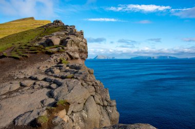Köle Uçurumu (Traelanipa) - Faroe Adaları