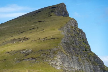 Köle Uçurumu (Traelanipa) - Faroe Adaları