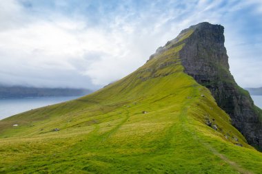 Kallur Uçurumu - Faroe Adaları