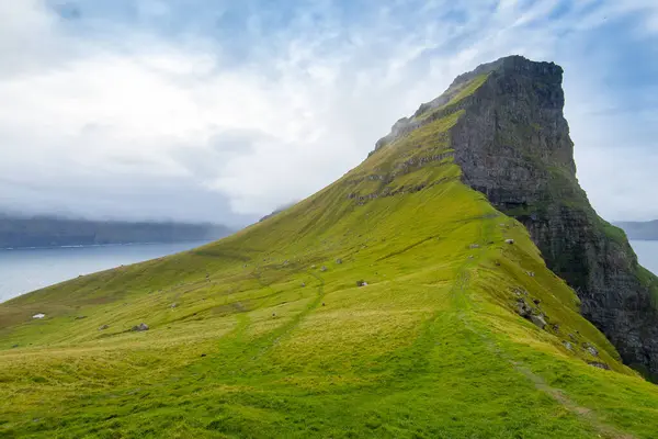 Kallur Uçurumu - Faroe Adaları
