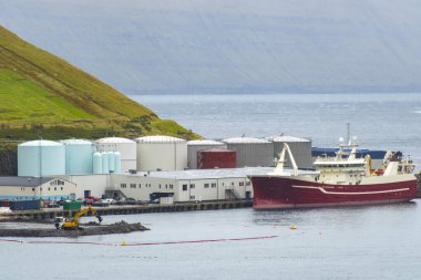 Balık Yağı ve Besleme Fabrikası - Faroe Adaları