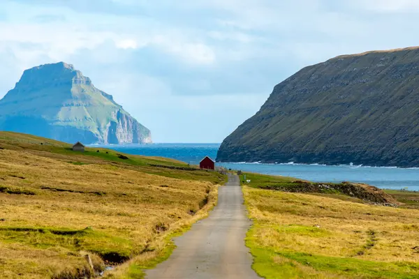 Asmundarstakkur Yolu - Faroe Adaları