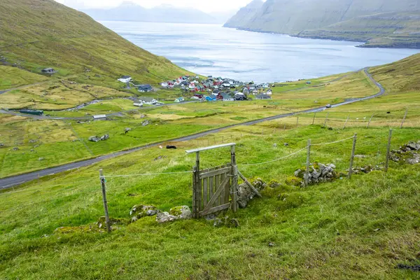 Faroe Adalarındaki Koyun Kapısı