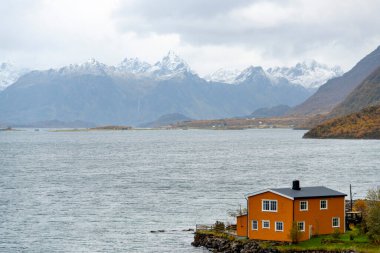 Lofoten 'deki Valbukta Körfezi - Norveç
