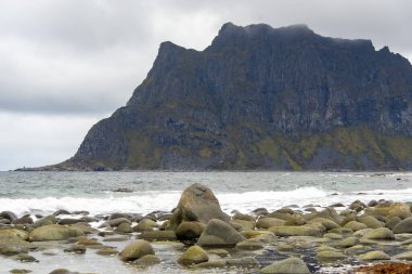 Lofoten 'deki Uttakleiv Plajı - Norveç