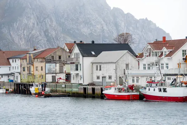 Henningsvaer Köyü, Lofoten - Norveç
