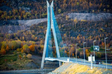 Finlandiya - Norveç 'teki Kafjord Köprüsü