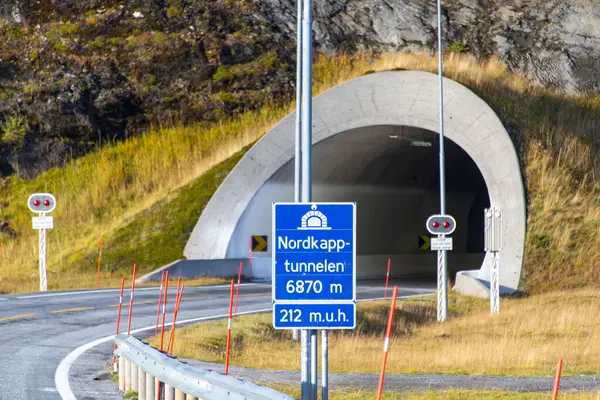 Kuzey Burnu Tüneli - Norveç