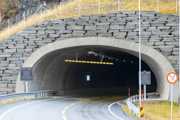 Troms County 'deki Nordnes Tüneli - Norveç