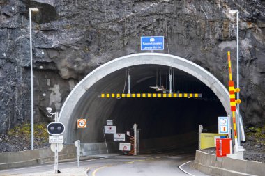 Narvik 'teki Furumo Tüneli - Norveç