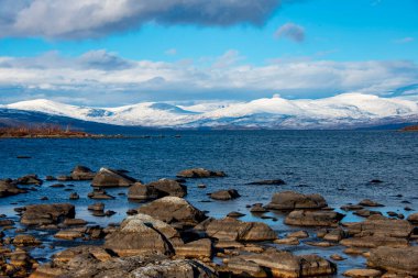 Abisko 'da Tornetrask Gölü - İsveç
