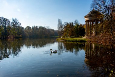 Nymphenburg Park 'taki Badenburger Gölü - Almanya