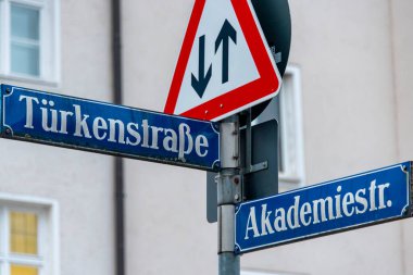 Münih 'te Sokak Adı - Almanya