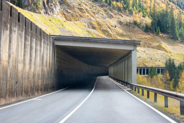 Avusturya 'daki Çığ Kontrol Tüneli