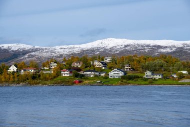 Troms County 'deki Hemingsjord Köyü - Norveç