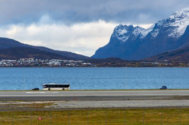 Tromso Havaalanı Şeridi - Norveç